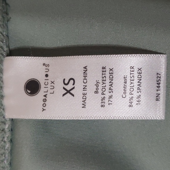 Yogalicious Lux. Pastel Sage Green Jacket; Butter Soft; Full Zip. EUC Size XS - Picture 10 of 14